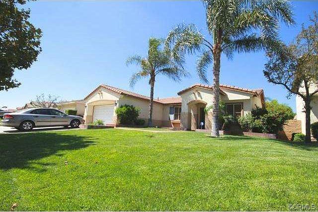 1st image of 17380 Eucalyptus St