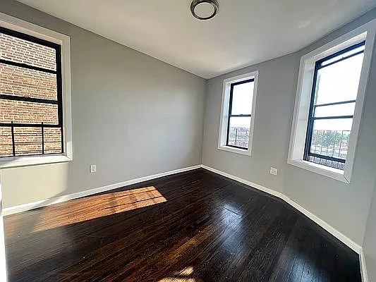 Rented by Bruma Realty LLC | media 12