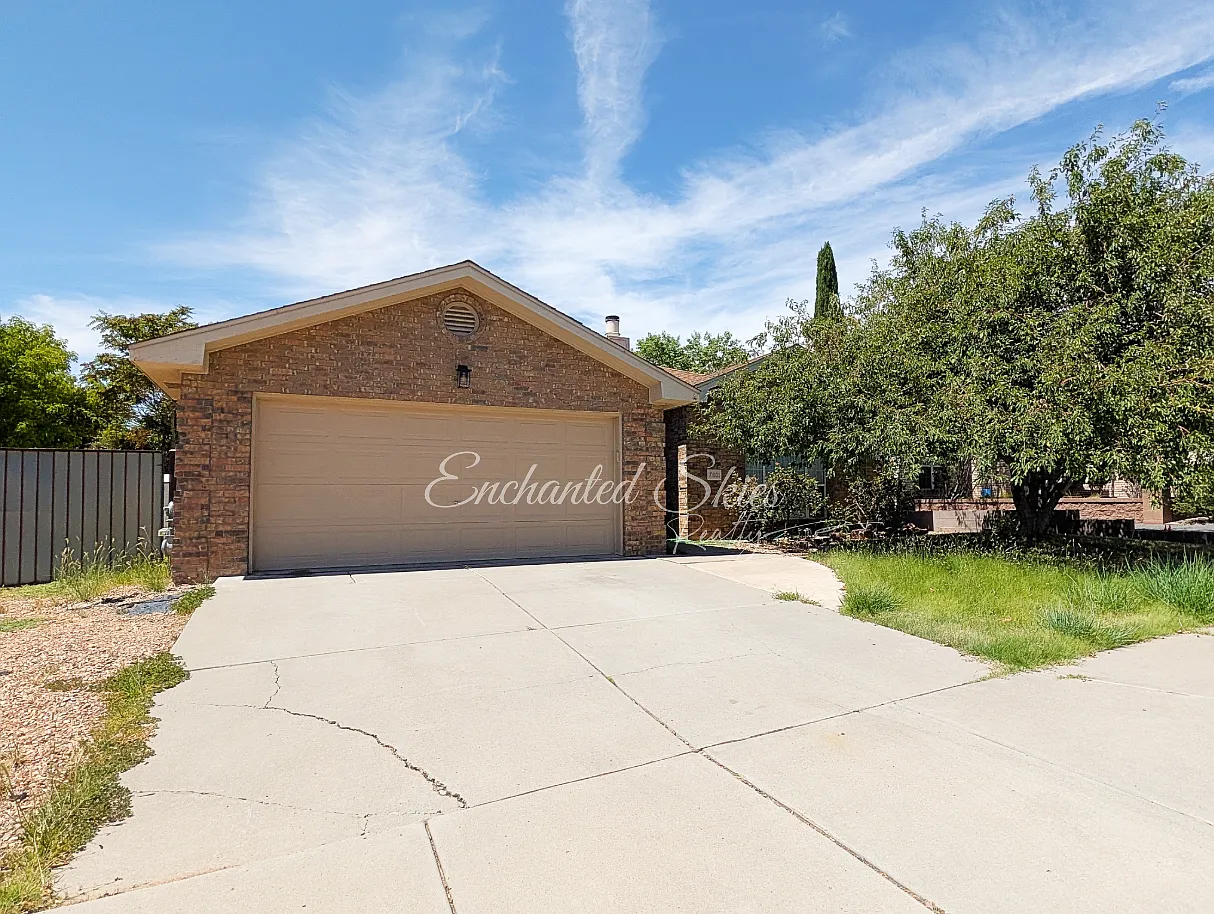 3 bed, 1540 sqft, $2,250 — Photo 1
