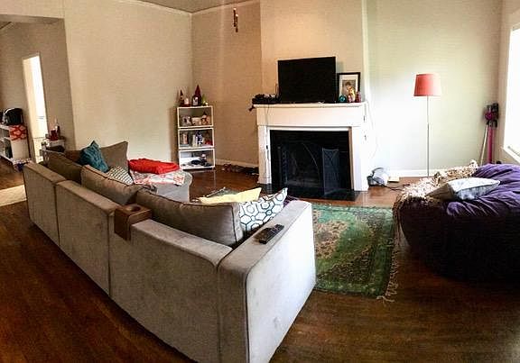5th image of 103 E Norwood Ct