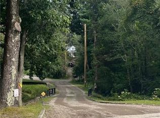 107 Scott Rd, Cumberland, RI 02864