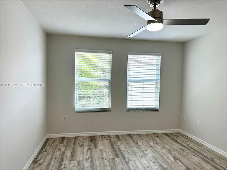 1020 Villa Ln #1020 — Photo 10