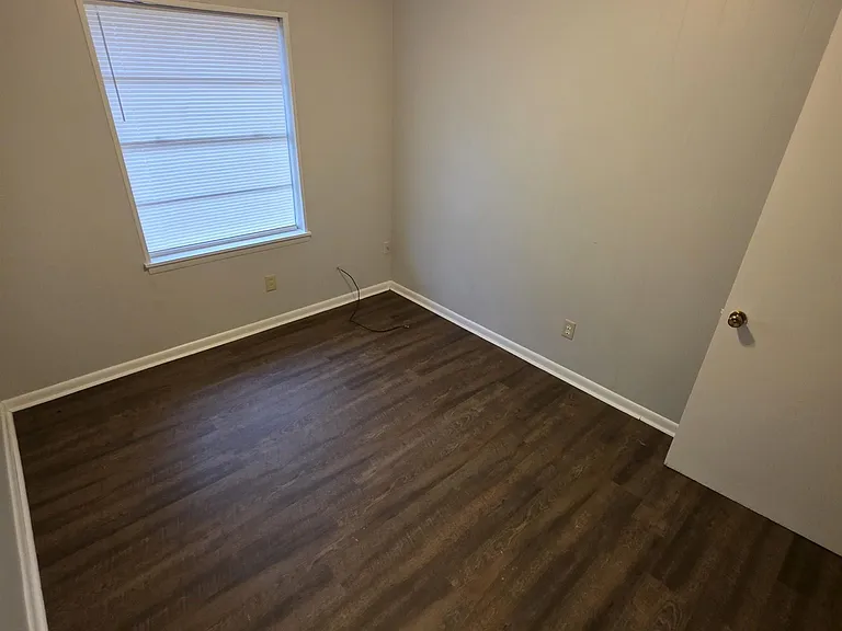 1401 Plummer Dr #A — Photo 9