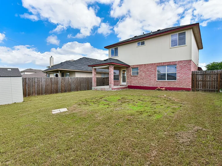 4600 Donegal Bay Ct — Photo 34