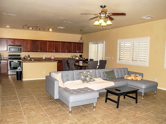 5th image of 2231 N Magdelena Pl