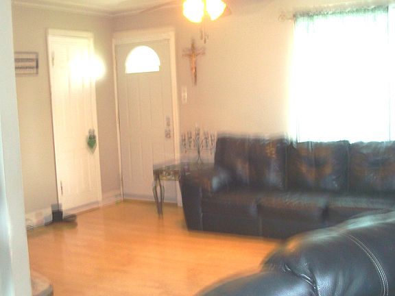 2nd image of 11152 S Green Bay Ave