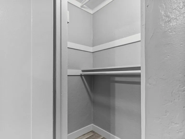 820 Lime Avenue — Photo 16