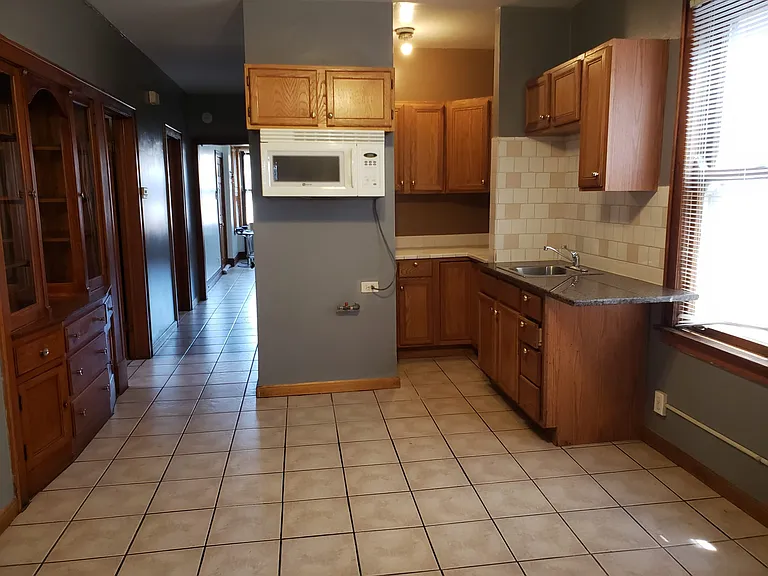 4520 S Richmond St #2 — Photo 9