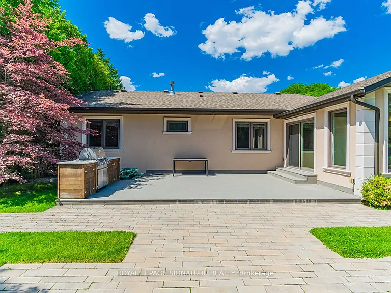 7 Blaine Dr — Photo 36