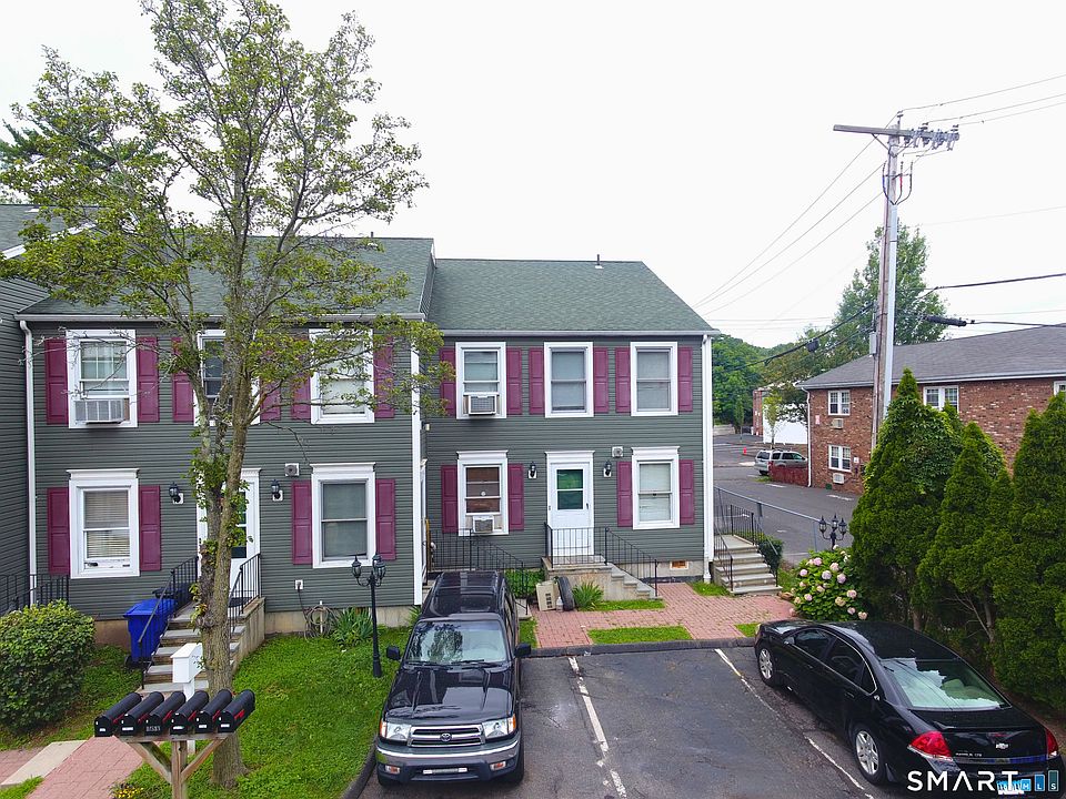 1st image of 72 Chestnut Street APT 6