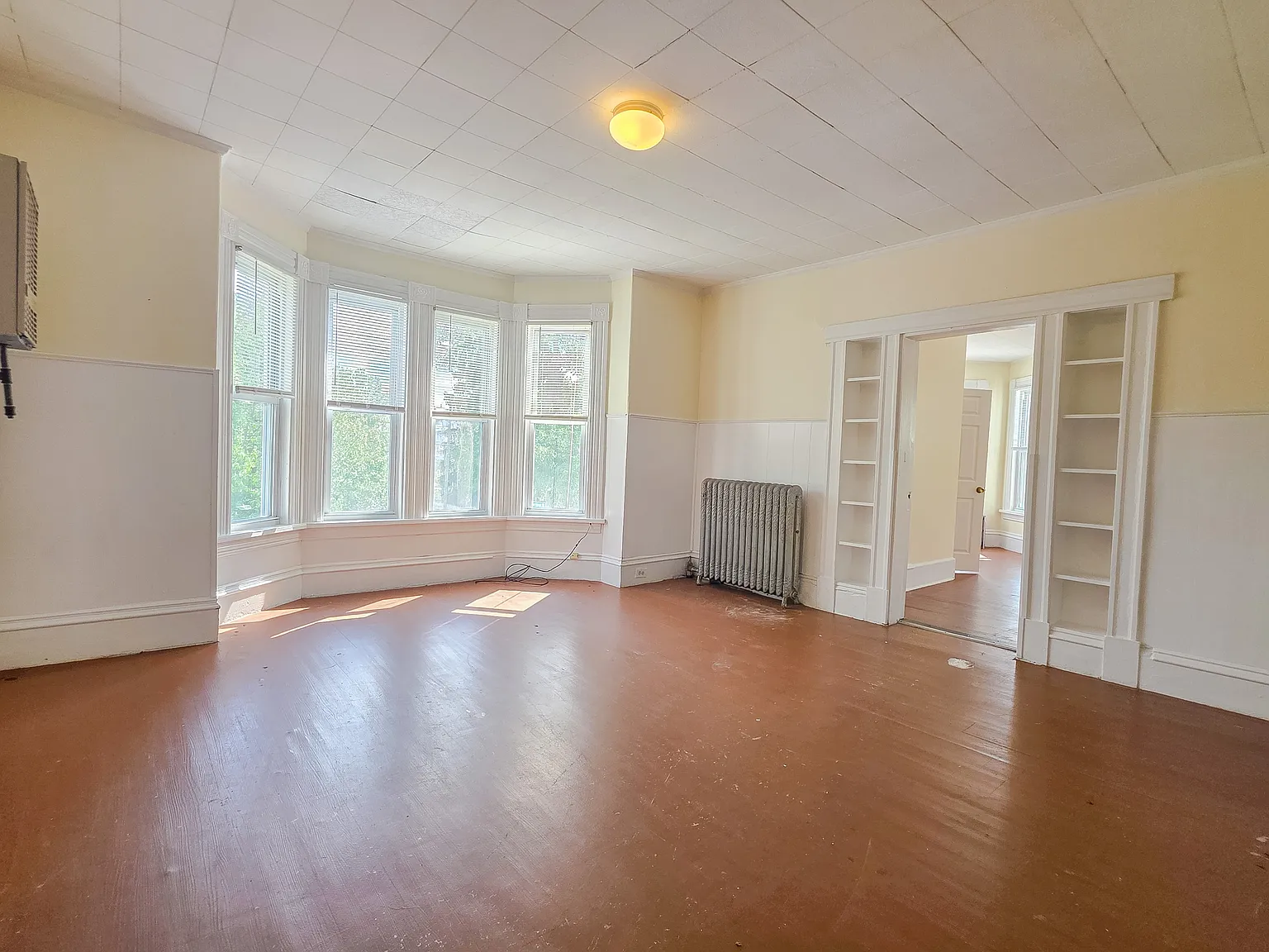 191 Walnut Street/126 Harrison St - 3 — Photo 2