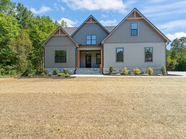 360 Pilot Ridge Rd, Zebulon, NC 27597