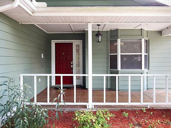 3rd image of 1446 Wood Lake Cir