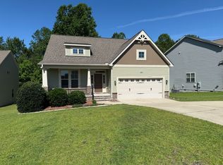 162 Tun Tavern Dr, Cameron, NC 28326