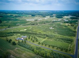 N1300 Poplar Grove Rd, Watertown, WI 53098