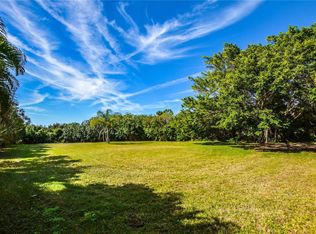 2021 Larson St, Englewood, FL 34223