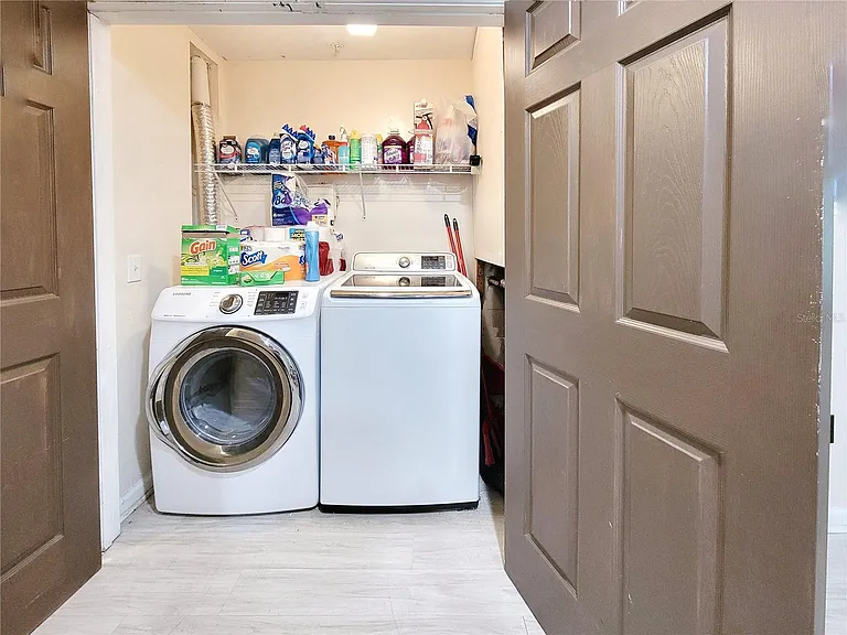 4000 SW 23rd St #4-308 — Photo 26
