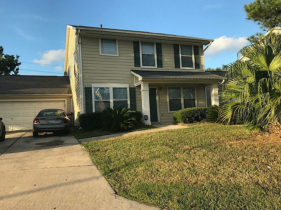 1st image of 607 Remington Heights Dr