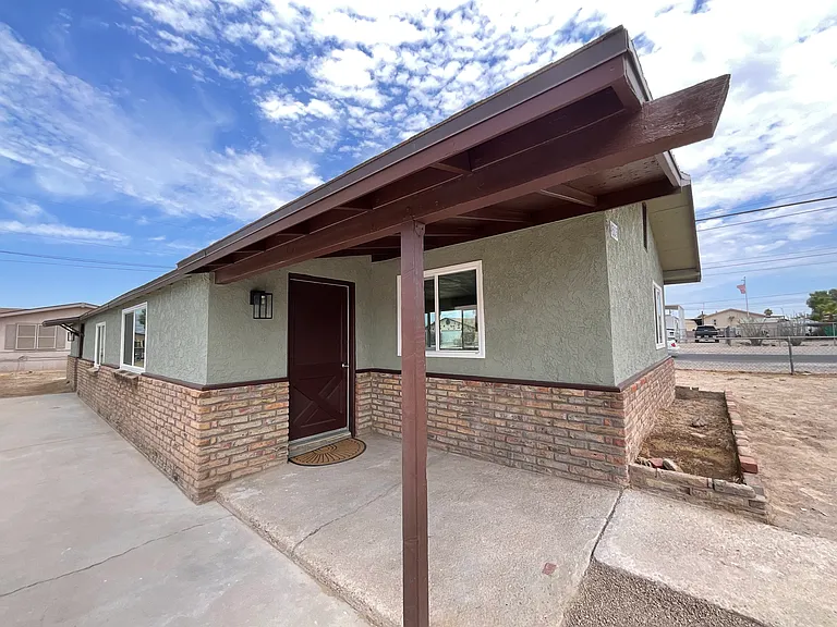 4505 S Calle Amigo — Photo 6