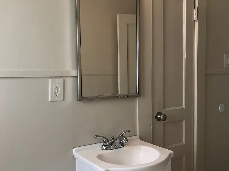 812 General Mouton Ave — Photo 15