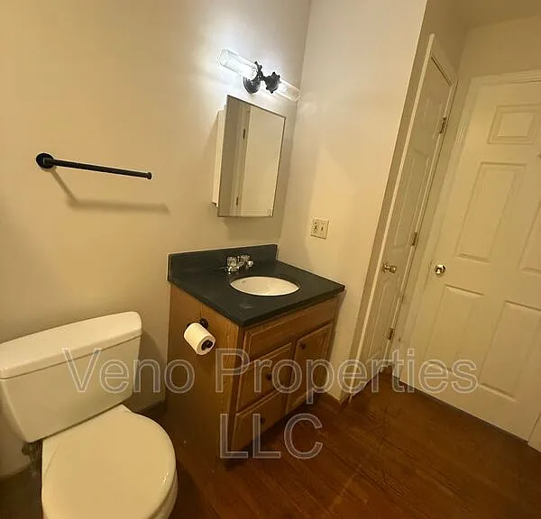 1 S Park St #1D — Photo 14