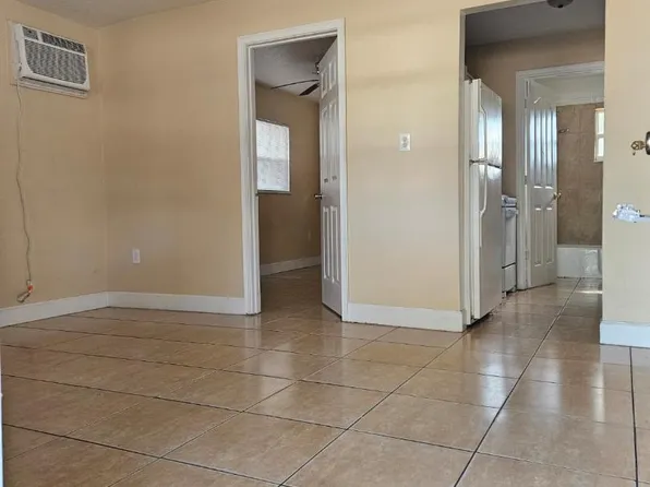 1000 E Magnolia Ave Unit A, Eustis, FL 32726