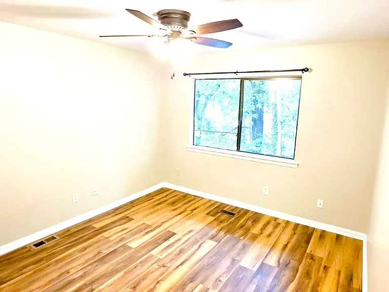 4717 Walden Pond Dr #A — Photo 15