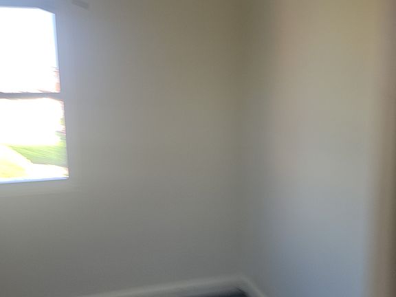 5th image of 4144 Fallstaff Rd