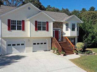 520 Sanford Creek Ln, Lawrenceville, GA 30045