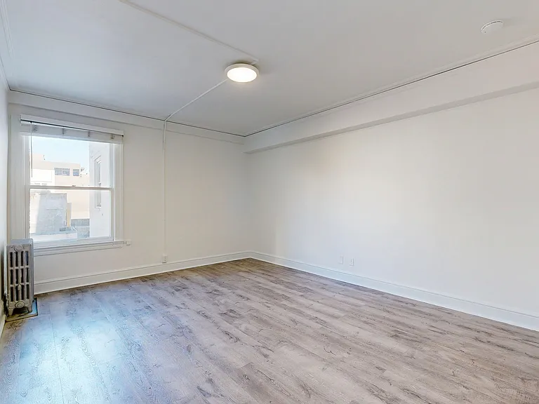 723 Ellis St #406 — Photo 3