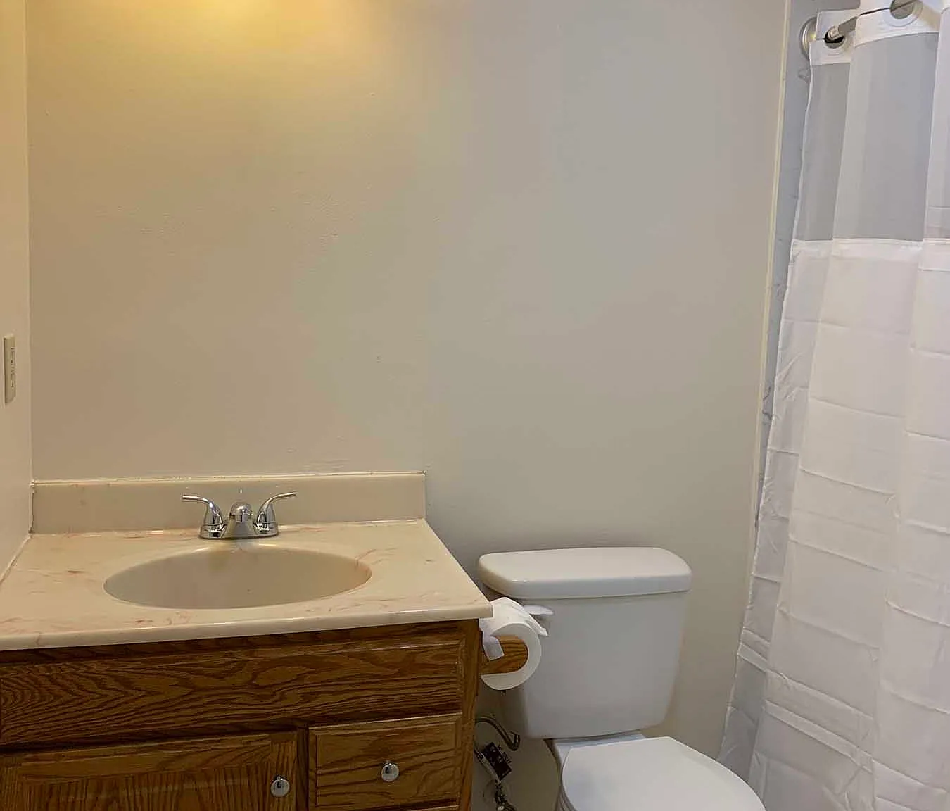 3 bed, 1198 sqft, $2,700 — Photo 2