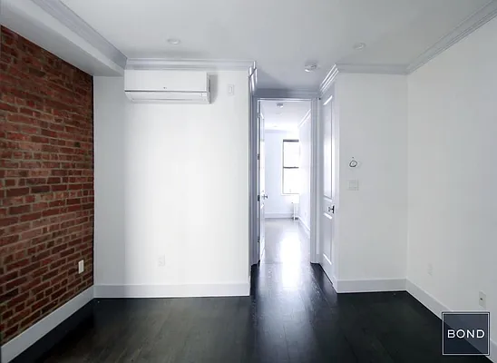 Rented by Bond New York | media 20