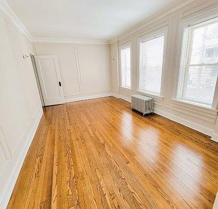 2nd image of 7100 N Paulina St #2A
