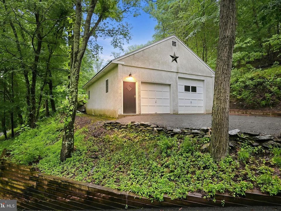 1st image of 602 Grubbs Mill Rd