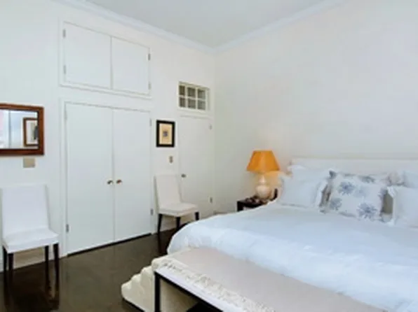 77 Horatio Street image 1 of 10