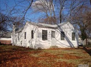 55 Newton Blvd, Ronkonkoma, NY