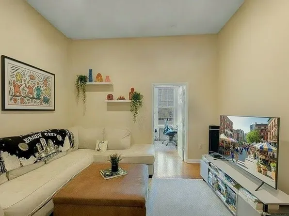 136 New York Avenue image 1 of 24