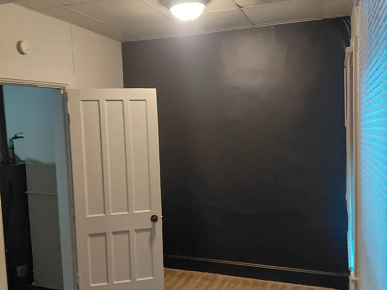 19 Lancaster St #2 — Photo 3