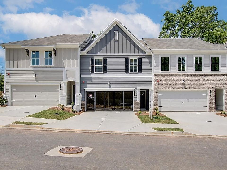 1st image of 114 Bluffington Way