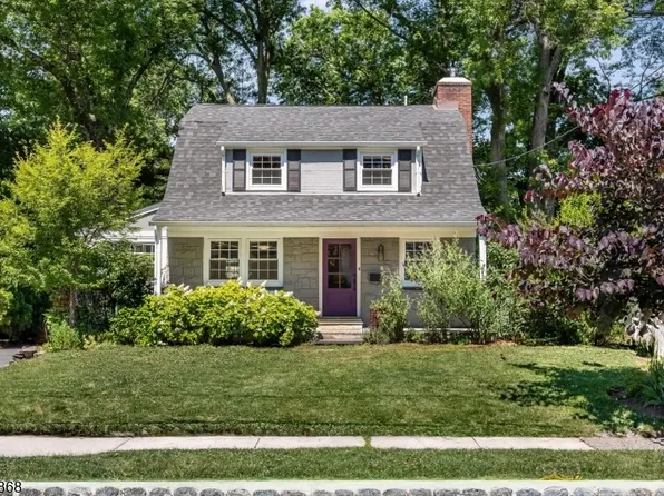 20 College Ave, Montclair Twp., NJ 07043