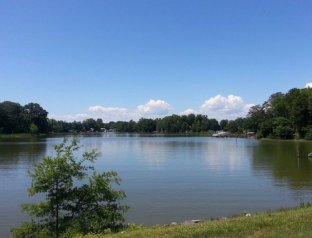 2nd image of Glebe Hbr