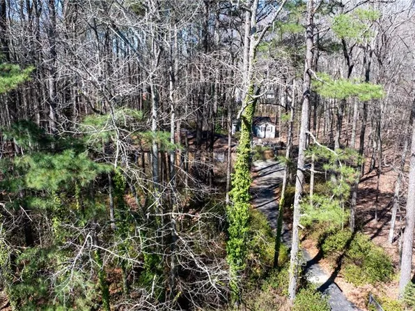 544 Greenway Dr, Chesapeake, VA 23322