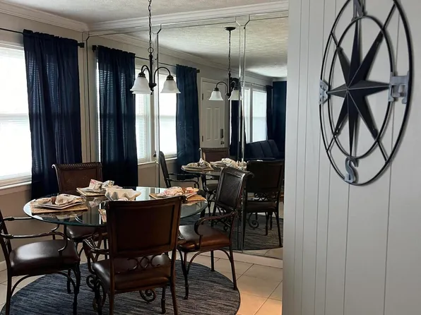 1301 Beck Ave APT 61, Panama City, FL 32401