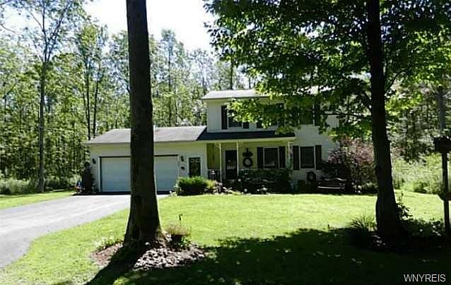 1st image of 499 Dawn Ave