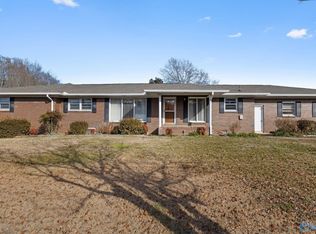 55 County Road 462, Geraldine, AL 35974