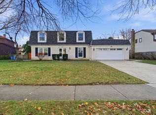 503 Roosevelt Dr, Libertyville, IL 60048