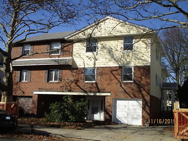 1st image of 22135 59th Ave #2