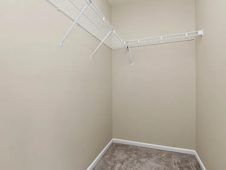 3094 Des Prez Ave — Photo 5