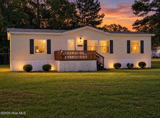 66 Old Saw Mill Road, Blounts Creek, NC 27814