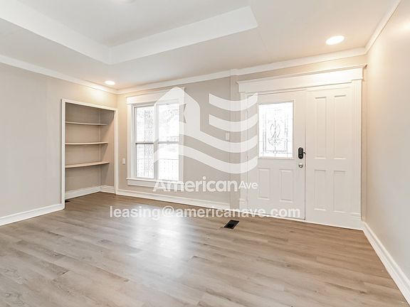 754286_004_living_room_5.jpg